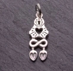 Love Spoon Necklace With Double Spoon Bowl