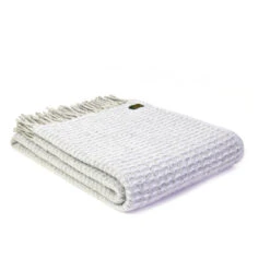 Treetop Glacier Woollen Welsh Blanket