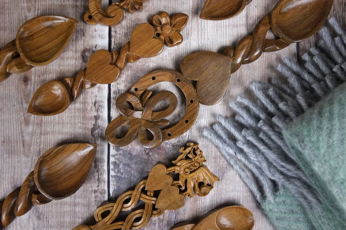 Front Page -Handmade Gifts Shop Lovesppon over green